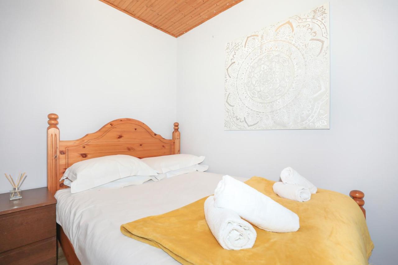 אדינבורו Beautiful 4 Bedroom Cottage - Ideal Location - Free Parking מראה חיצוני תמונה