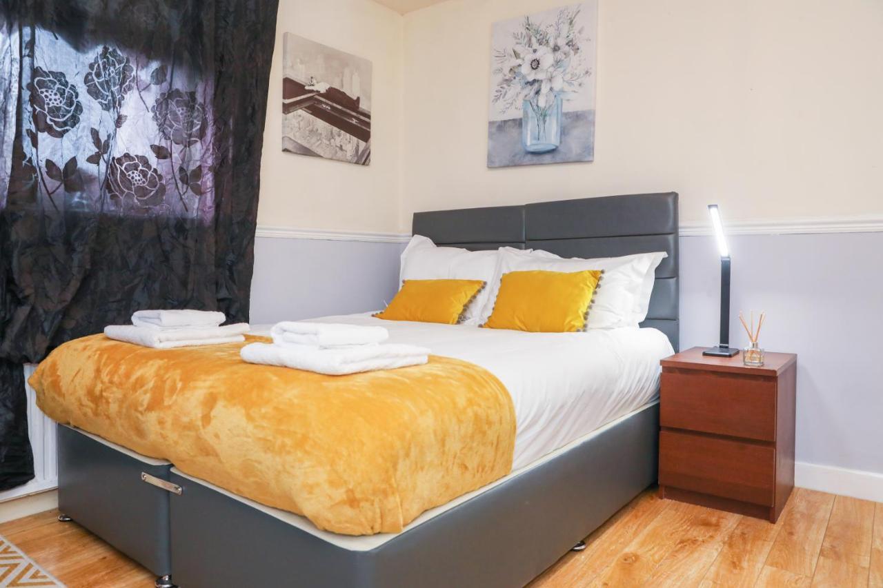 אדינבורו Beautiful 4 Bedroom Cottage - Ideal Location - Free Parking מראה חיצוני תמונה